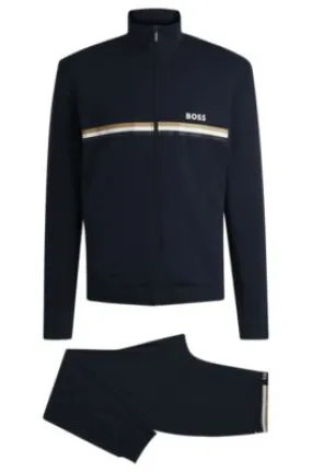 Conjunto homewear de algodón elástico con rayas de la marca y logos