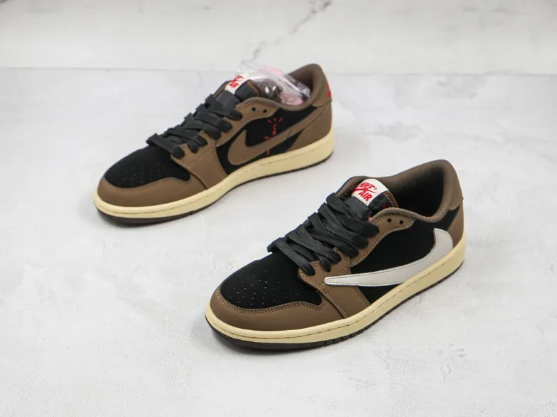 Nike Air Jordan 1 Low Modelo 136H